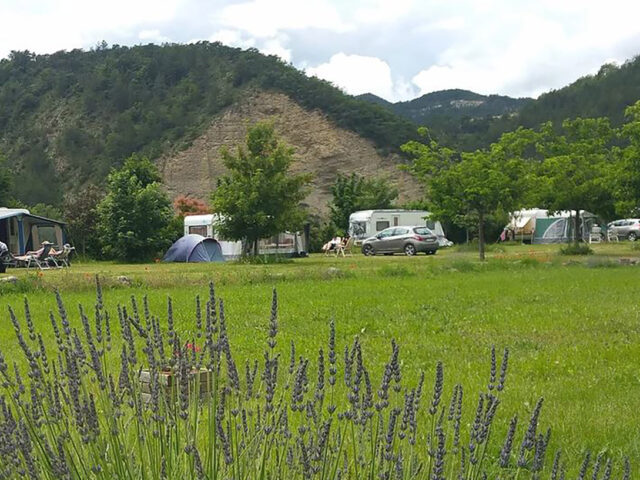 Camping de La Condamine - Aire Naturelle